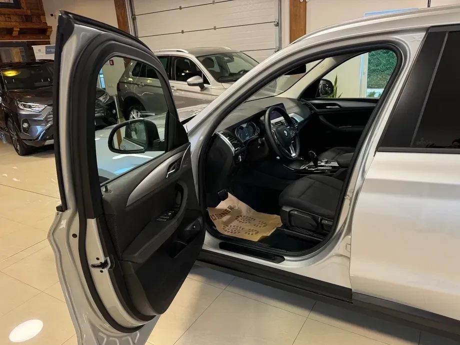 BMW X3 G01 xDrive20i Aut. Luxury Line — imagine 6