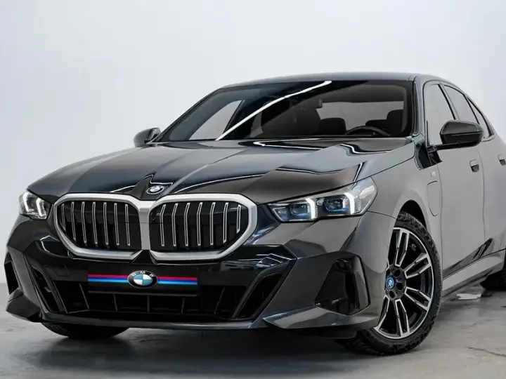 BMW Seria 5 530e Aut.