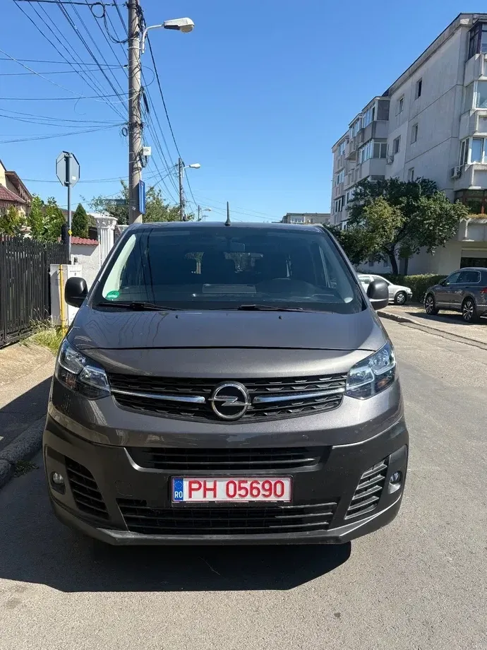Opel Vivaro 2.0 CDTI 142CP Crew Van L Start/Stop Sarcina Crescuta Enjoy — imagine 3