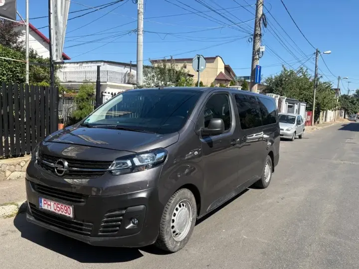 Opel Vivaro 2.0 CDTI 142CP Crew Van L Start/Stop Sarcina Crescuta Enjoy
