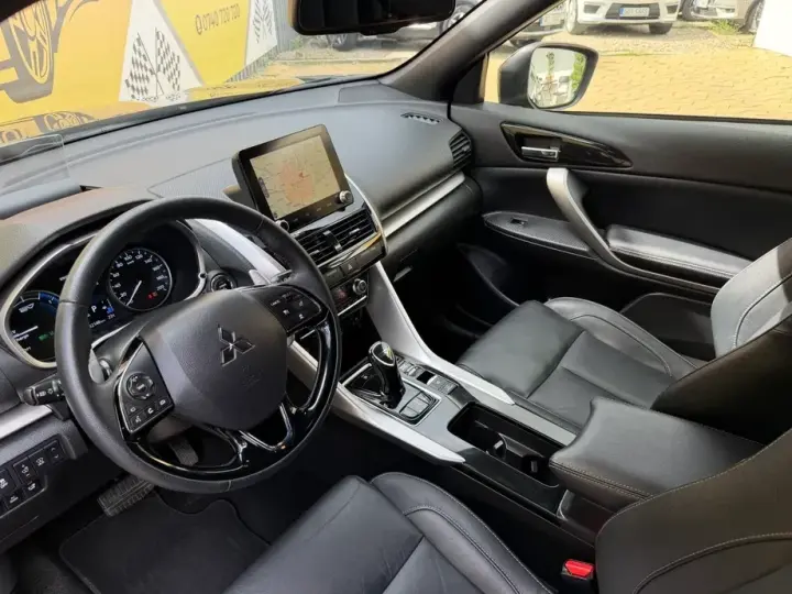 Mitsubishi Eclipse Cross 4WD Select Black
