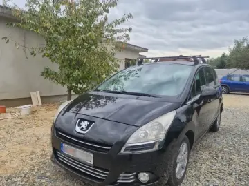 Peugeot 5008 I