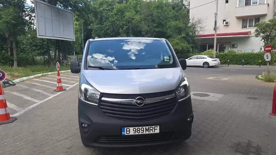 Opel Vivaro L2H1 S&S — imagine 2