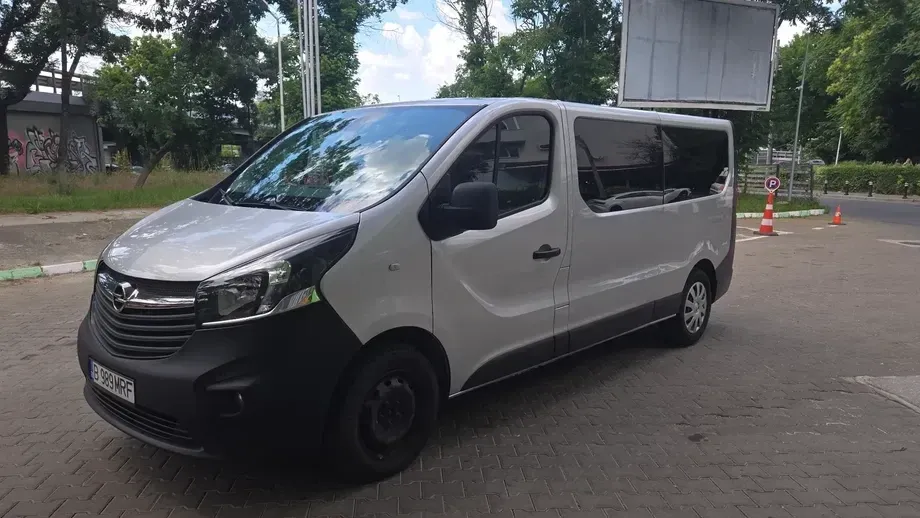Opel Vivaro L2H1 S&S — imagine 3