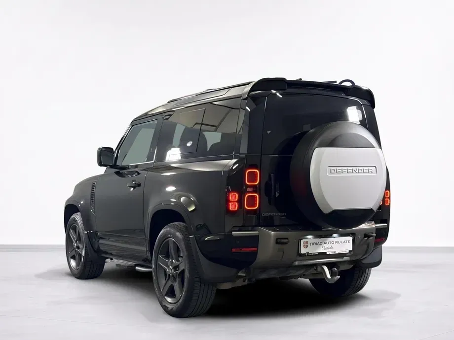 Land Rover Defender — imagine 3