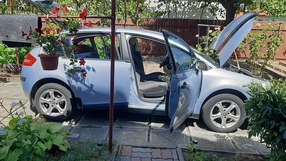 Citroën C4 I — imagine 2