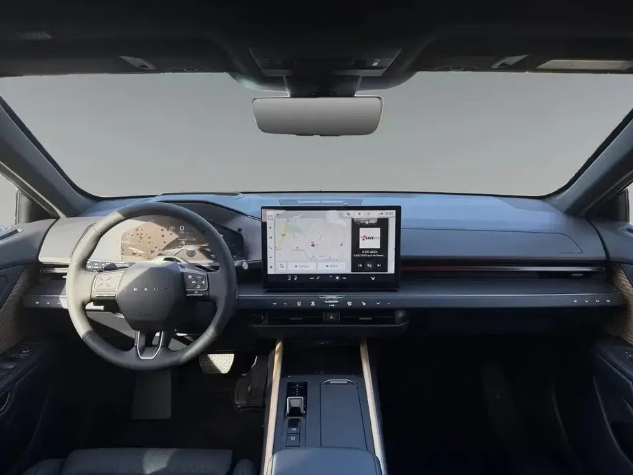 Lexus ES 350e FWD Luxury — imagine 3