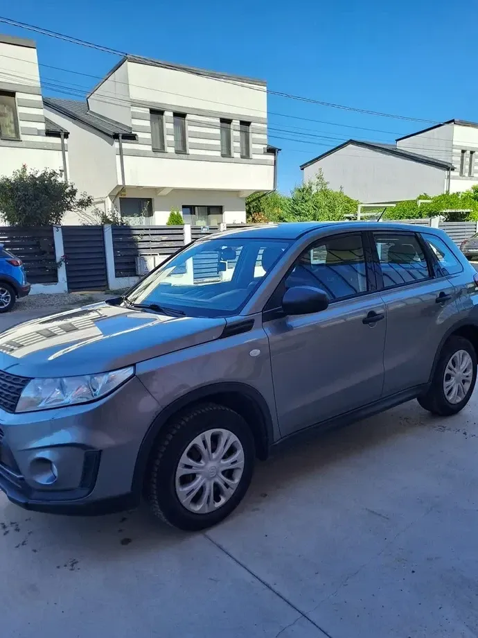 Suzuki Vitara 1.0 Passion — imagine 3