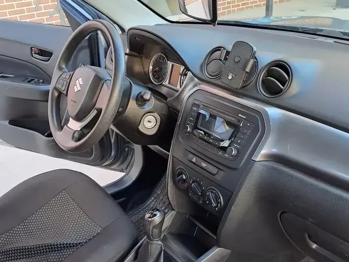 Suzuki Vitara 1.0 Passion