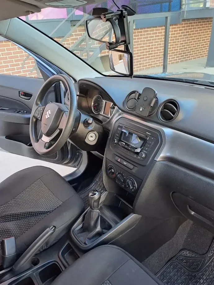 Suzuki Vitara 1.0 Passion — imagine 5