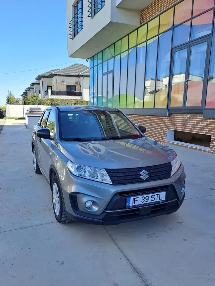 Suzuki Vitara 1.0 Passion — imagine 2