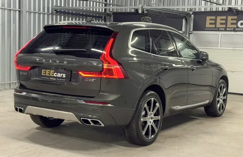 Volvo XC 60 II D4 AWD Geartronic Inscription — imagine 5
