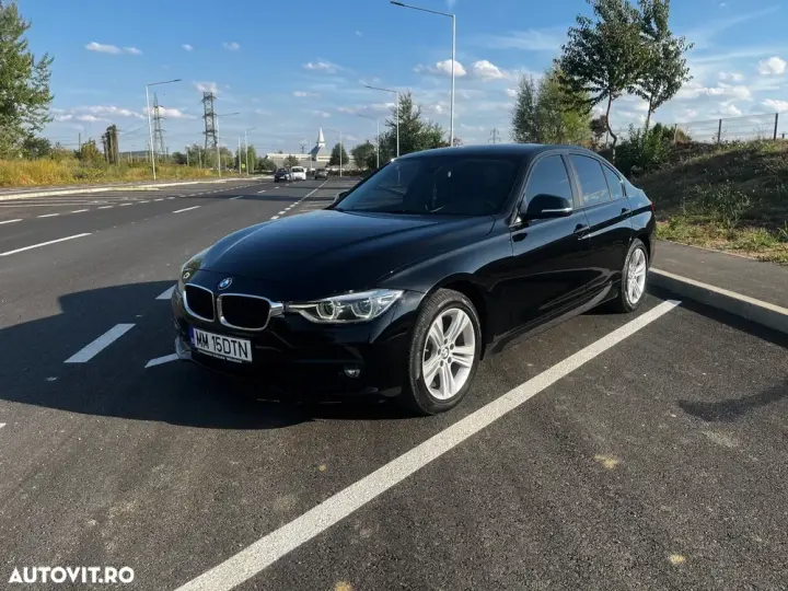 BMW Seria 3 F30/F31/F34 [2011 - 2019] 320d xDrive AT Sport Line