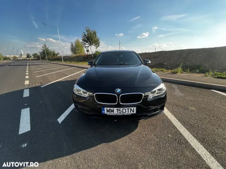 BMW Seria 3 F30/F31/F34 [2011 - 2019] 320d xDrive AT Sport Line