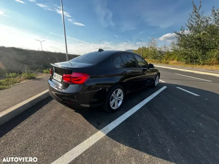 BMW Seria 3 F30/F31/F34 [2011 - 2019] 320d xDrive AT Sport Line