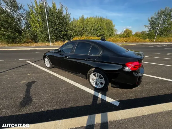 BMW Seria 3 F30/F31/F34 [2011 - 2019] 320d xDrive AT Sport Line