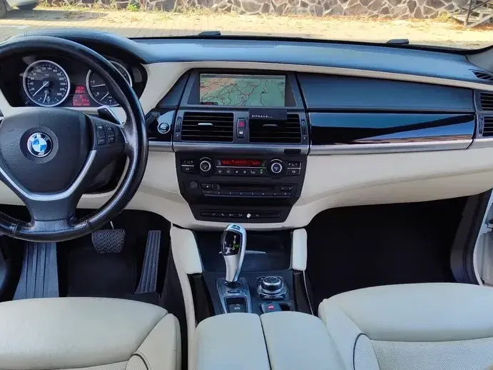 BMW X6 E71