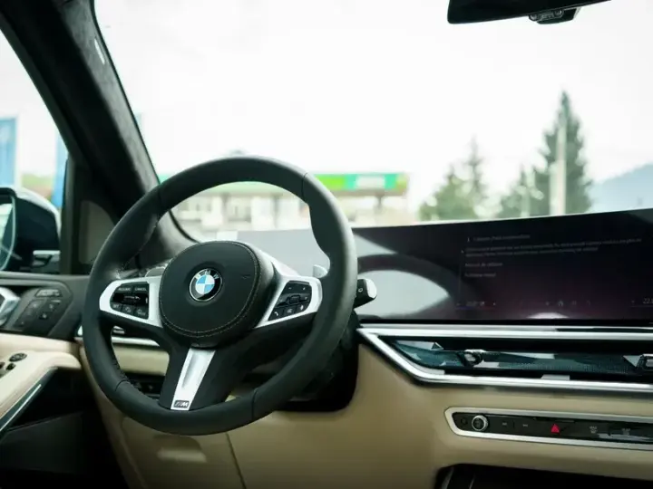 BMW X7 xDrive40i AT MHEV