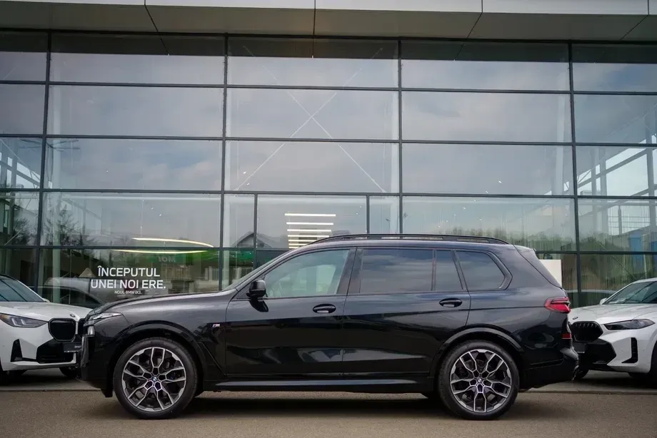 BMW X7 xDrive40i AT MHEV — imagine 2