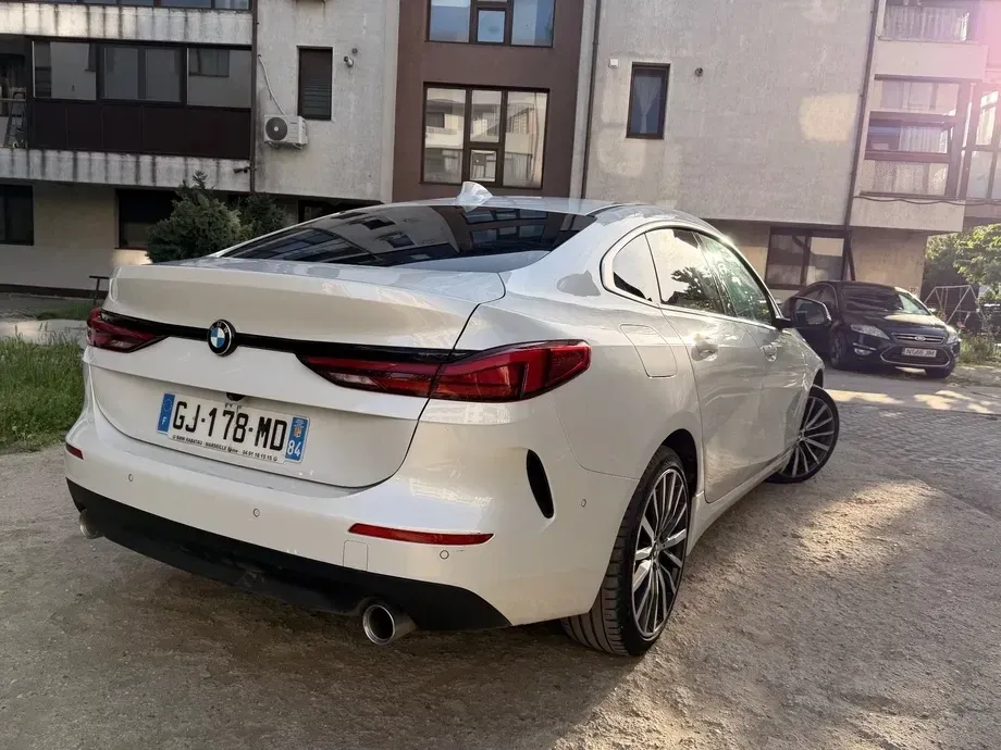 BMW Seria 2 218d AT — imagine 3