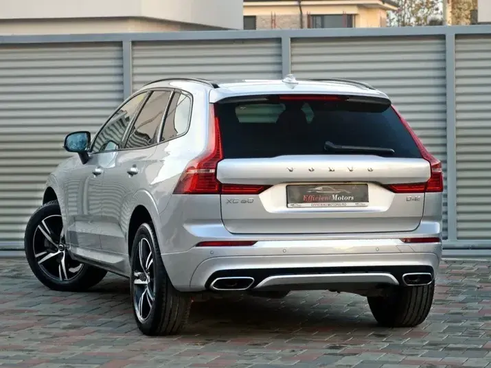 Volvo XC 60 II D4 R-Design