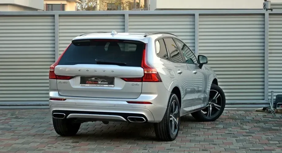 Volvo XC 60 II D4 R-Design — imagine 4