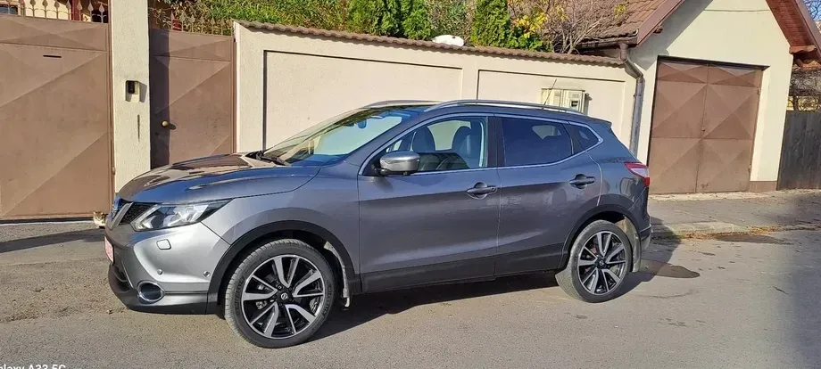 Nissan Qashqai II 1.6 DCI Xtronic TEKNA — imagine 2