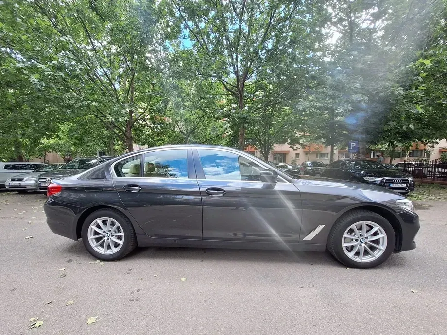 BMW Seria 5 G30/G31 — imagine 5