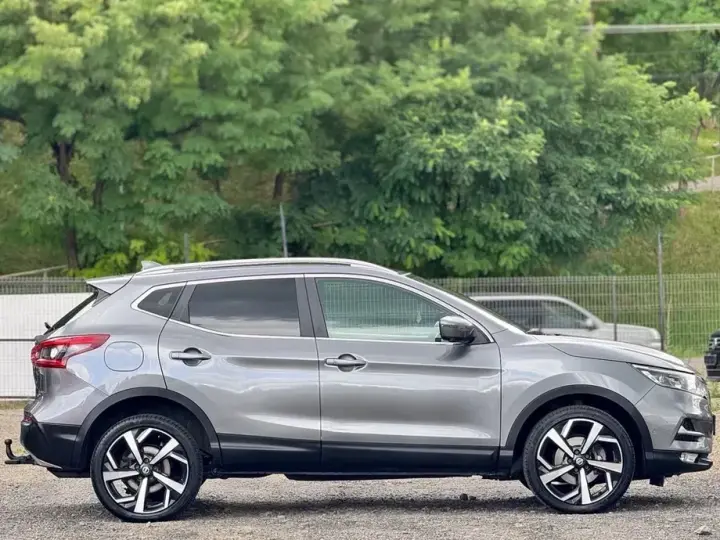 Nissan Qashqai II 1.5 DCI TEKNA