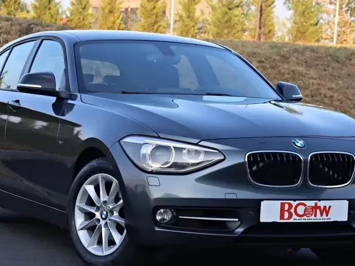 BMW Seria 1 F20/F21 120d BluePerformance Sport Line