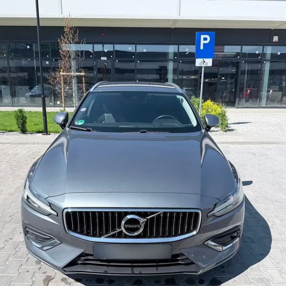 Volvo V60 II B3 B Geartronic Inscription — imagine 2