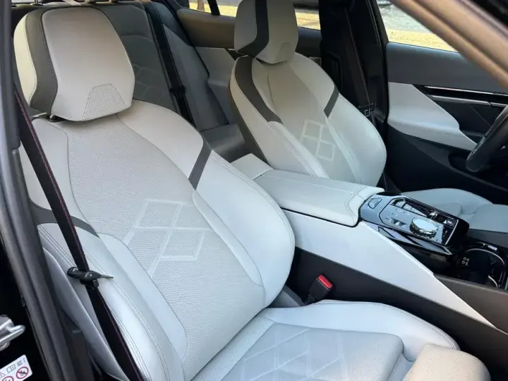BMW Seria 5 G60/G61 520d AT MHEV