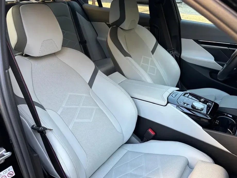 BMW Seria 5 G60/G61 520d AT MHEV — imagine 5