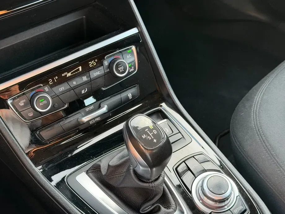 BMW Seria 2 218d Sport-Aut. Advantage — imagine 6