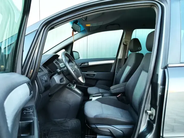 Opel Zafira B 1.9 CDTI Automatik Innovation 110 Jahre