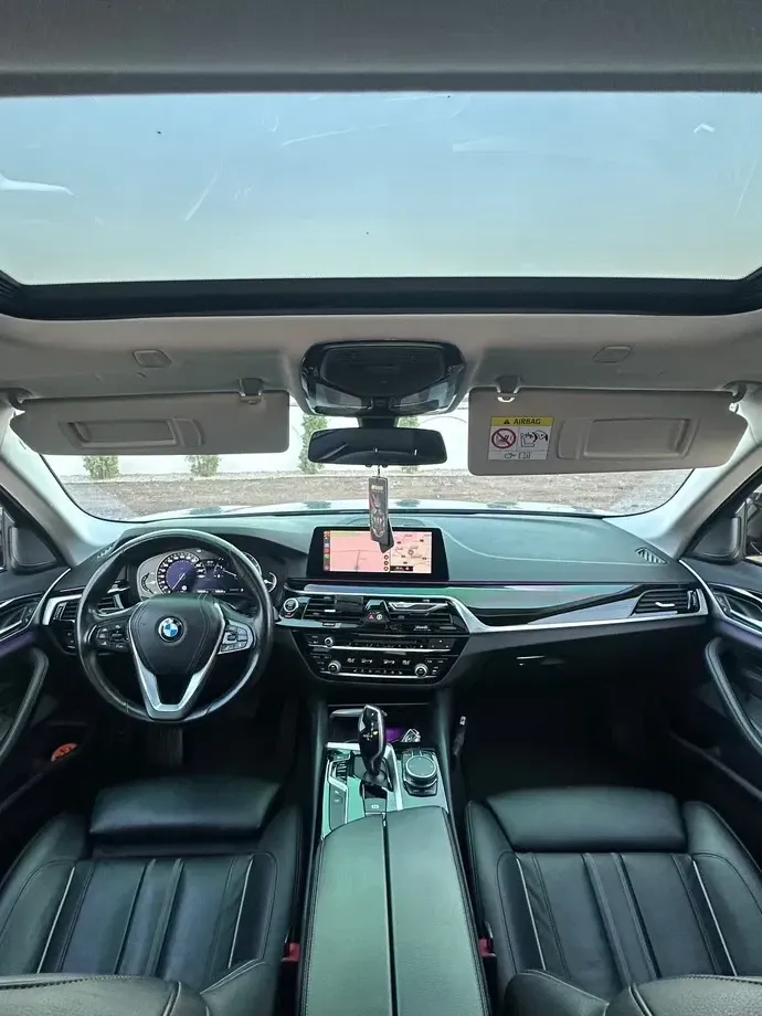 BMW Seria 5 520d Aut. Sport Line — imagine 6