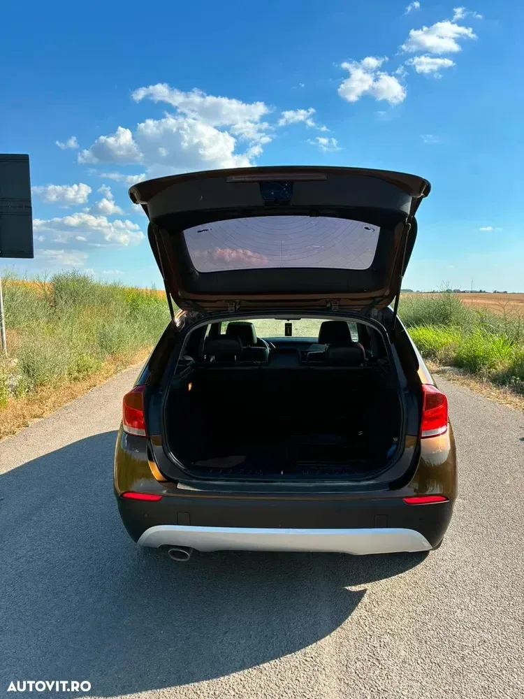 BMW X1 sDrive18d — imagine 3