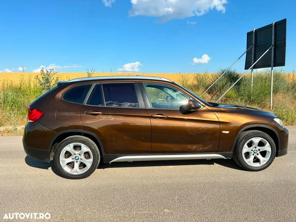 BMW X1 sDrive18d — imagine 2