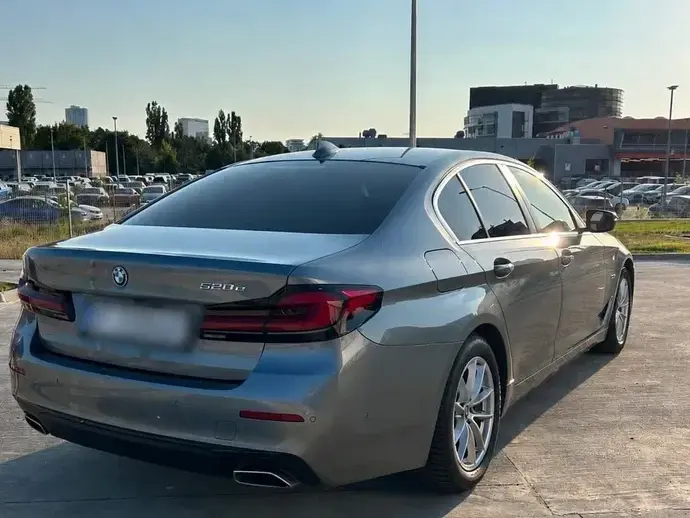 BMW Seria 5 G30/G31 520e AT PHEV