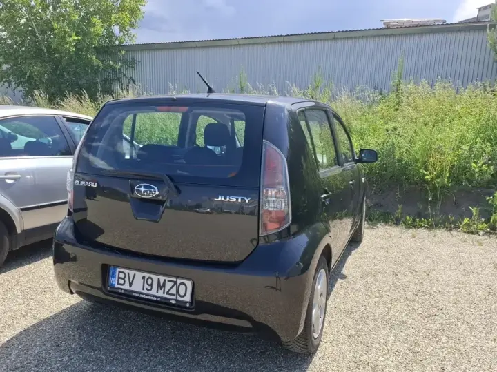 Subaru Justy 1.0 BASE