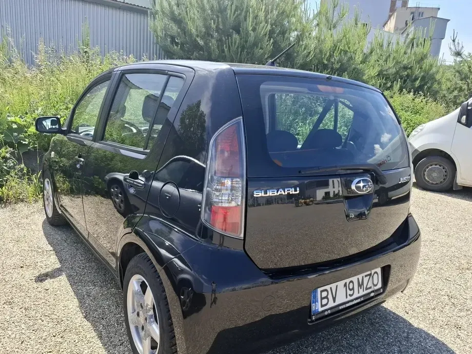 Subaru Justy 1.0 BASE — imagine 2