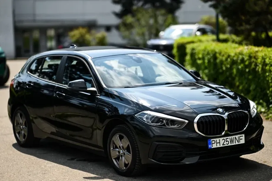 BMW Seria 1 F40/F52 116d Aut. — imagine 3