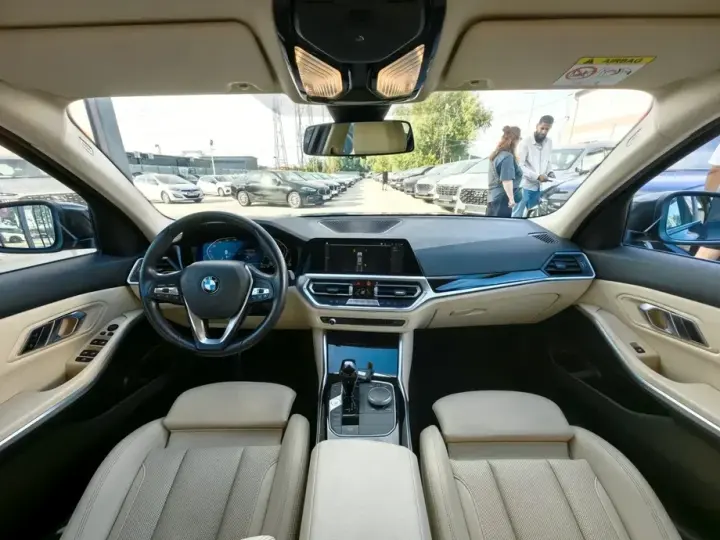 BMW Seria 3 316d AT MHEV