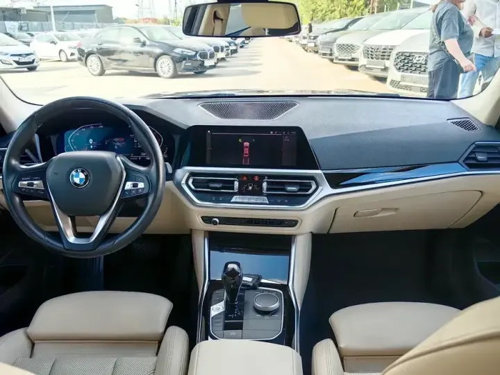BMW Seria 3 316d AT MHEV
