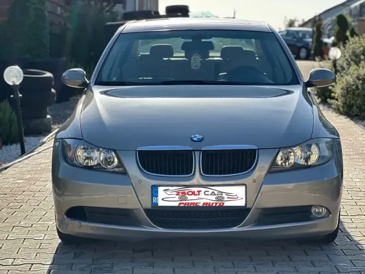 BMW Seria 3 E90/E91/E92/E93 318d