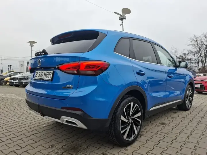 MG ZS HEV Hybrid+ Luxury