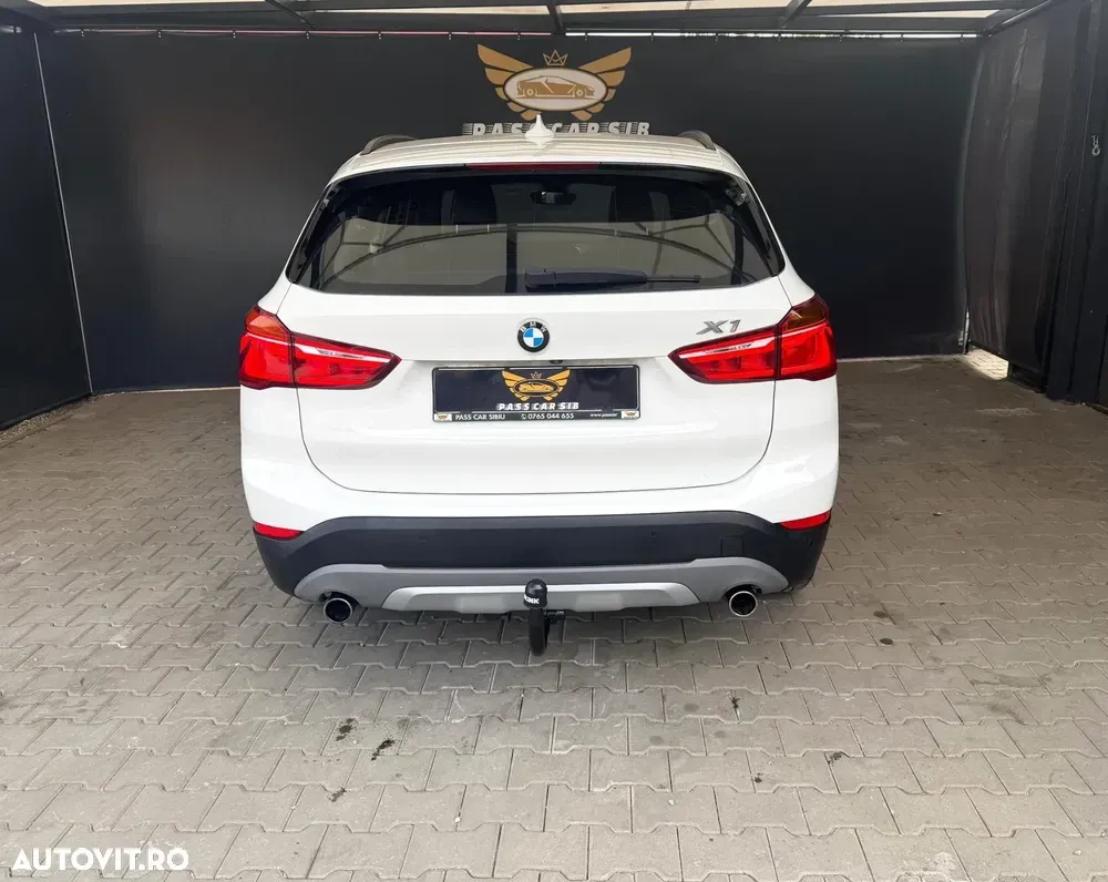 BMW X1 sDrive20i Aut. Sport Line — imagine 2