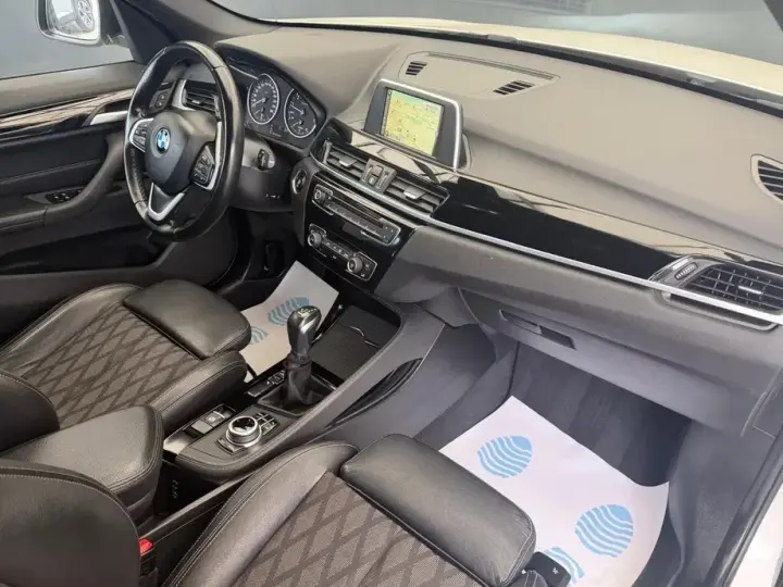 BMW X1 sDrive20i Aut. Sport Line