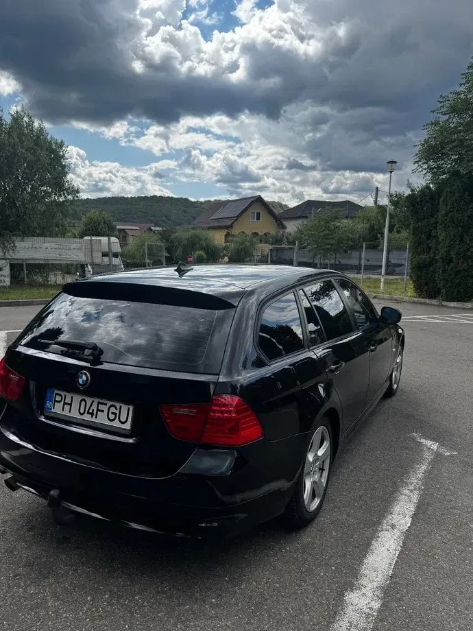 BMW Seria 3 E90/E91/E92/E93 — imagine 4