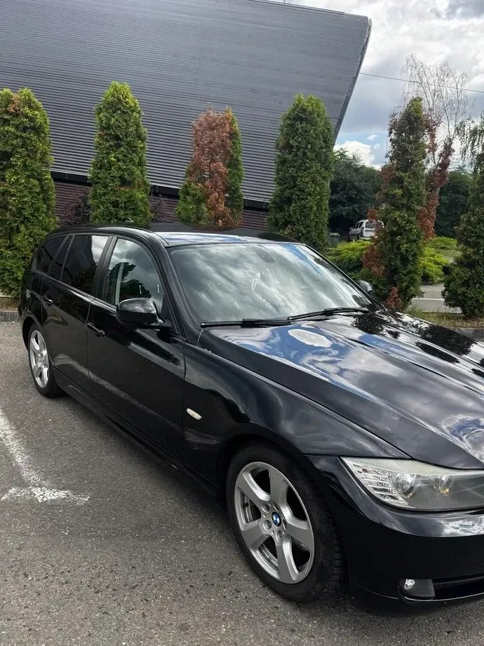 BMW Seria 3 E90/E91/E92/E93 — imagine 3